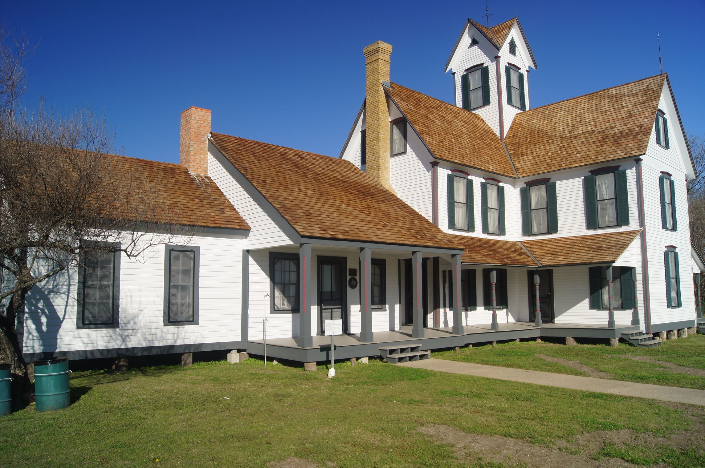 Artificial grass in Mesquite, TX
